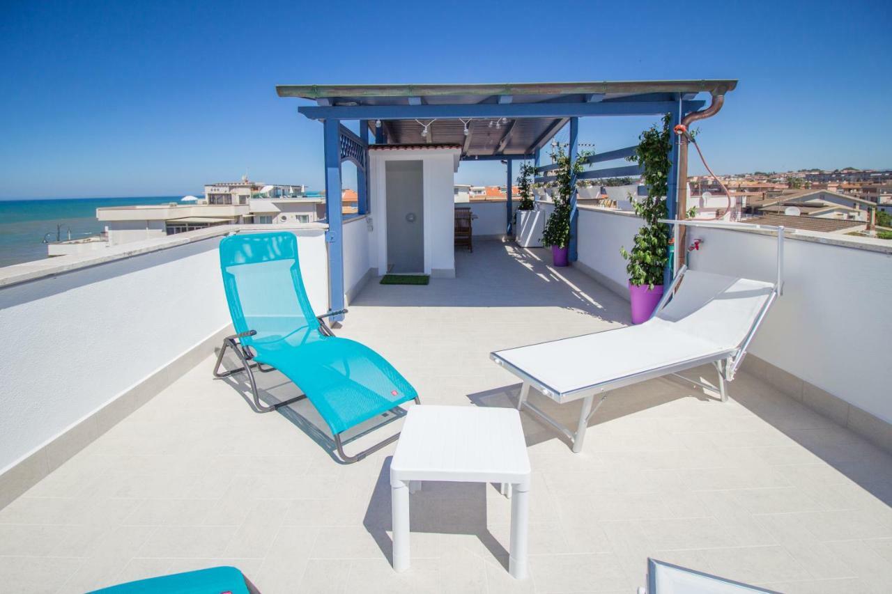 Il Filo Blu Casa Vacanze Anzio Bagian luar foto